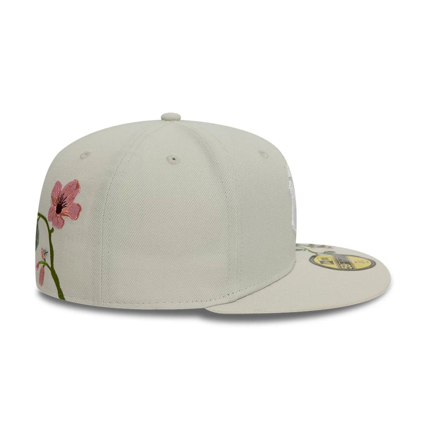 Pictured is this New York Yankees MLB Floral Light Beige 59FIFTY Fitted Cap 7