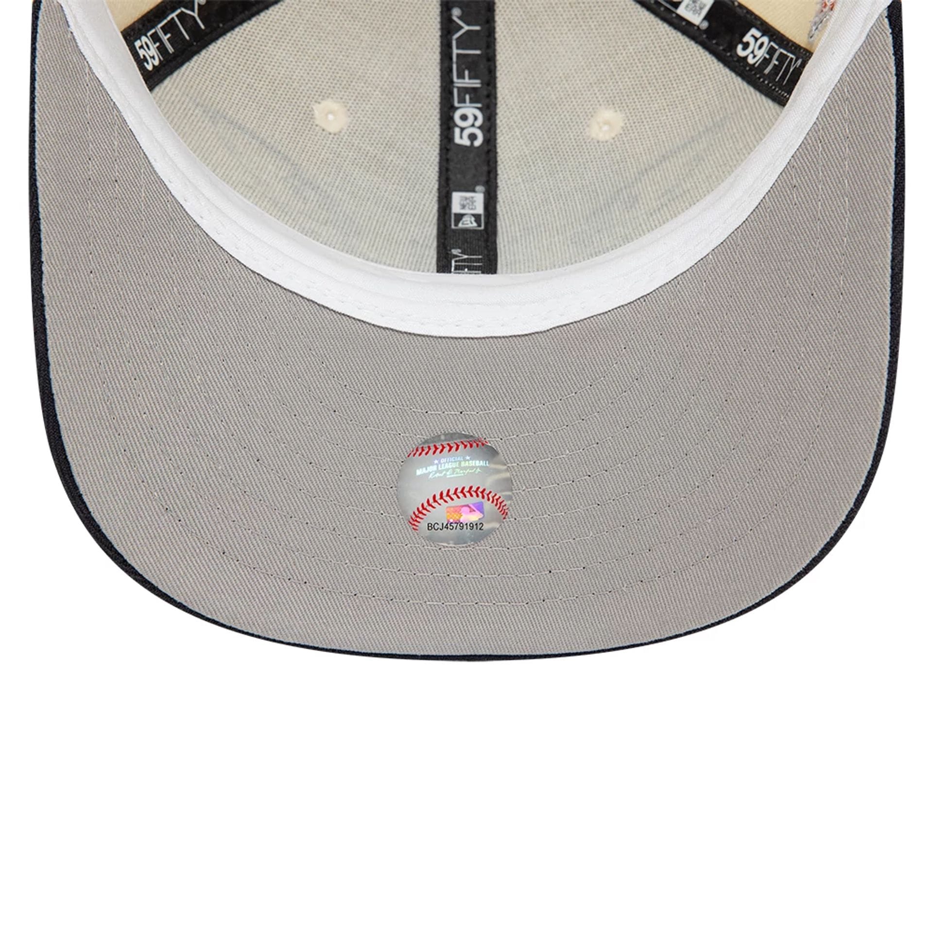 Pictured is this Detroit Tigers MLB Team Wings in Light Beige 2