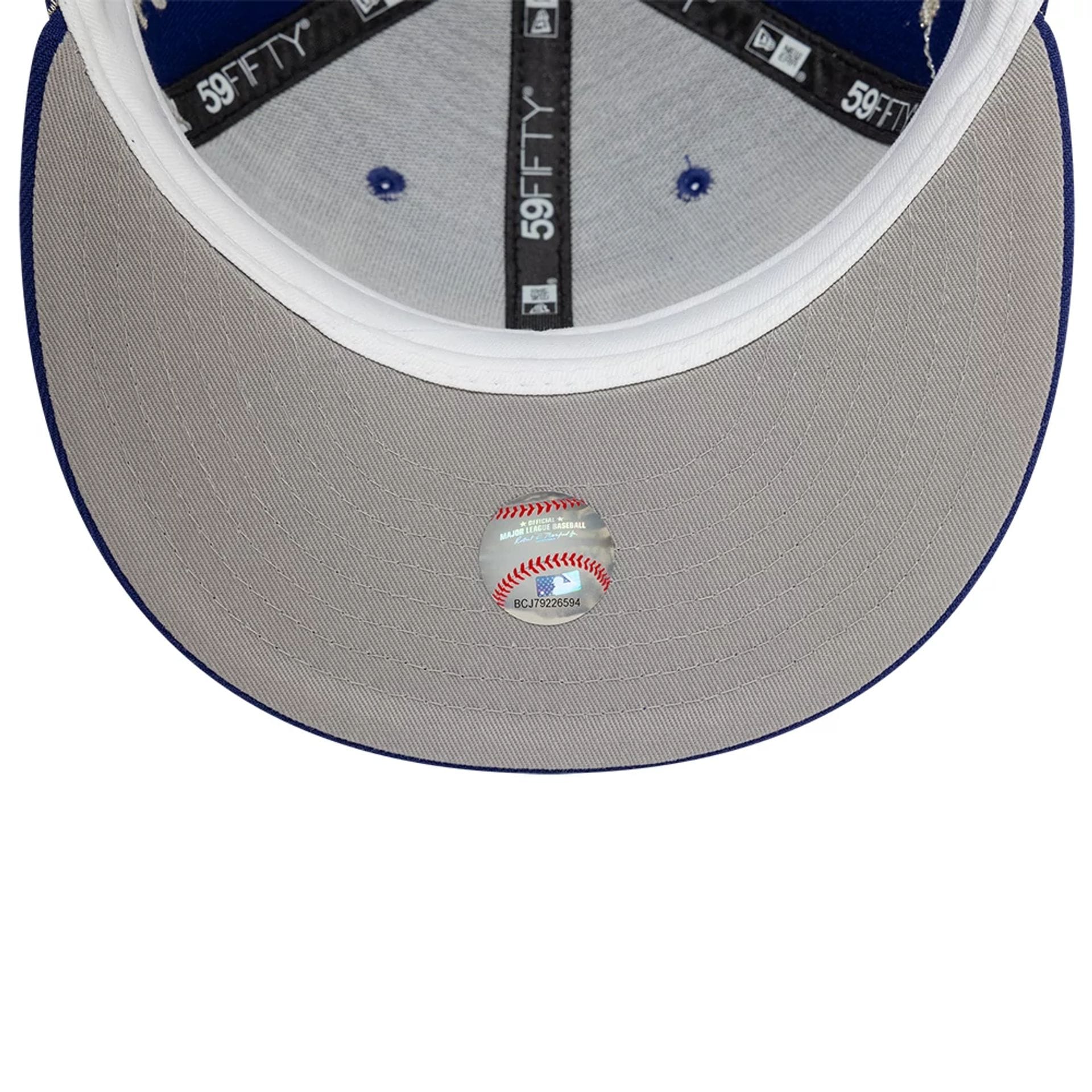 Pictured is this LA Dodgers MLB Zodiac 59FIFTY Fitted Cap in dark blue. 5