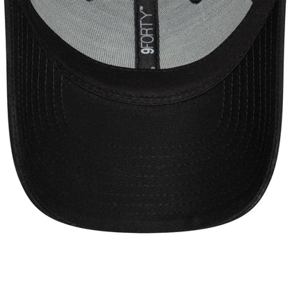 This is a Newcastle United FC Youth Core Black 9FORTY Adjustable Cap 6