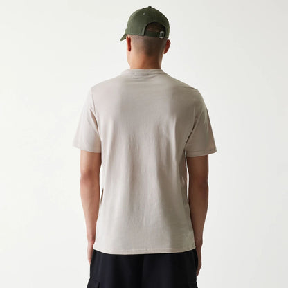 The Male model is wearing New York Yankees MLB Regular Cream T-Shirt 2