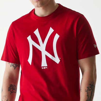 The Male model is wearing New York Yankees MLB Regular Red T-Shirt 4