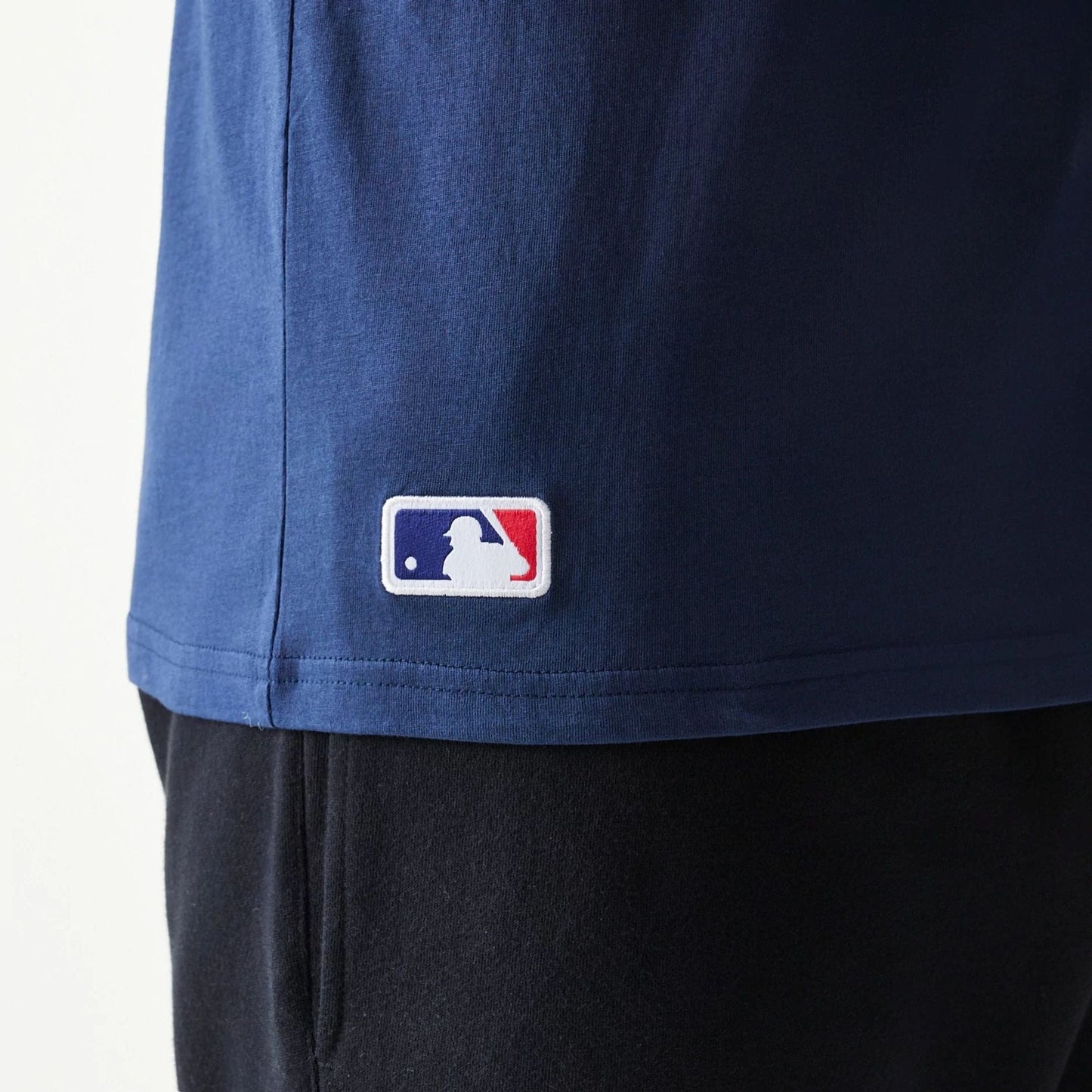 The Male model is wearing Boston Red Sox MLB Regular Dark Blue T-Shirt 5