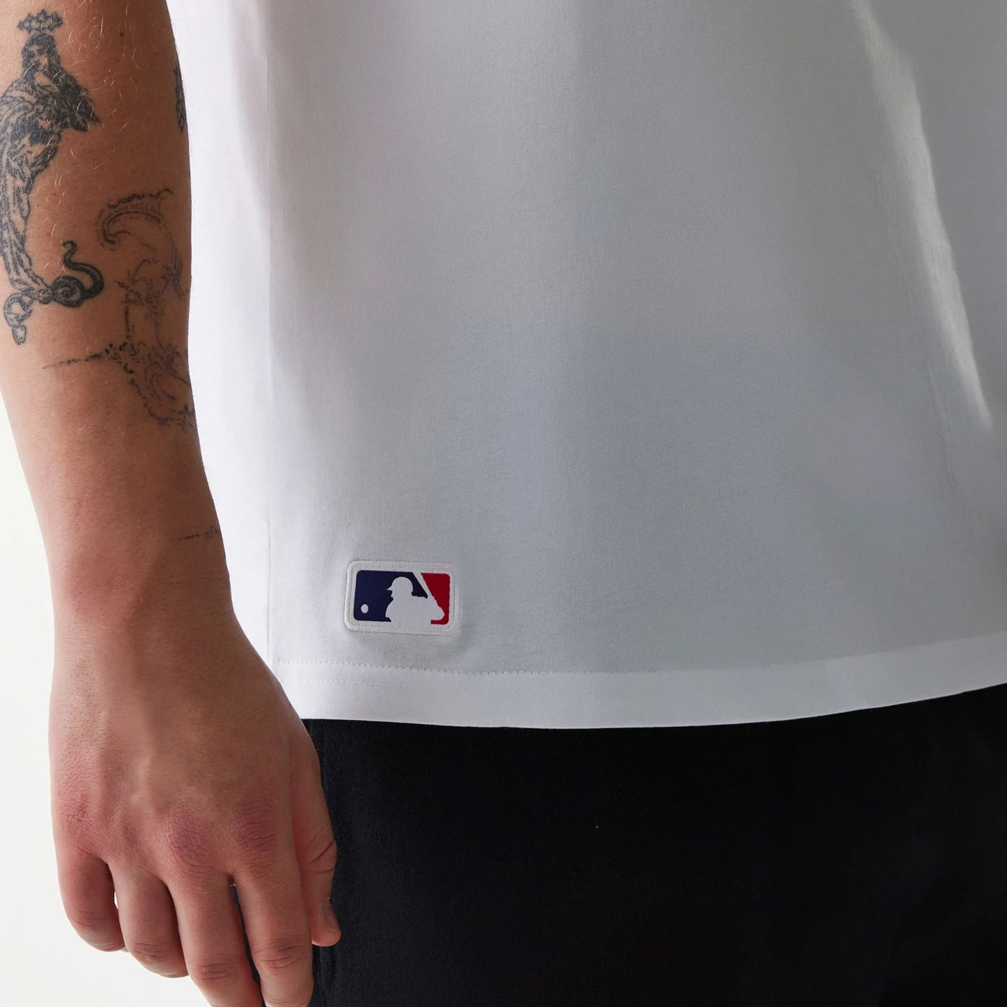 The Male model is wearing Oakland Athletics MLB Regular White T-Shirt 6