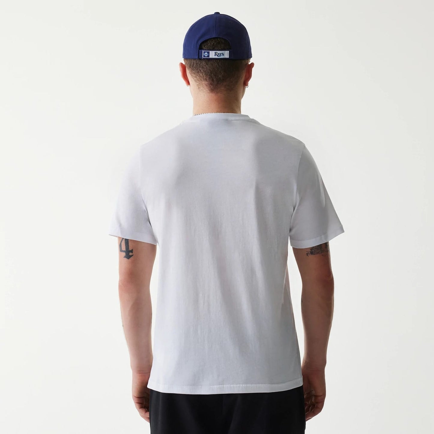 The Male model is wearing Tampa Bay Rays MLB Regular White T-Shirt 2