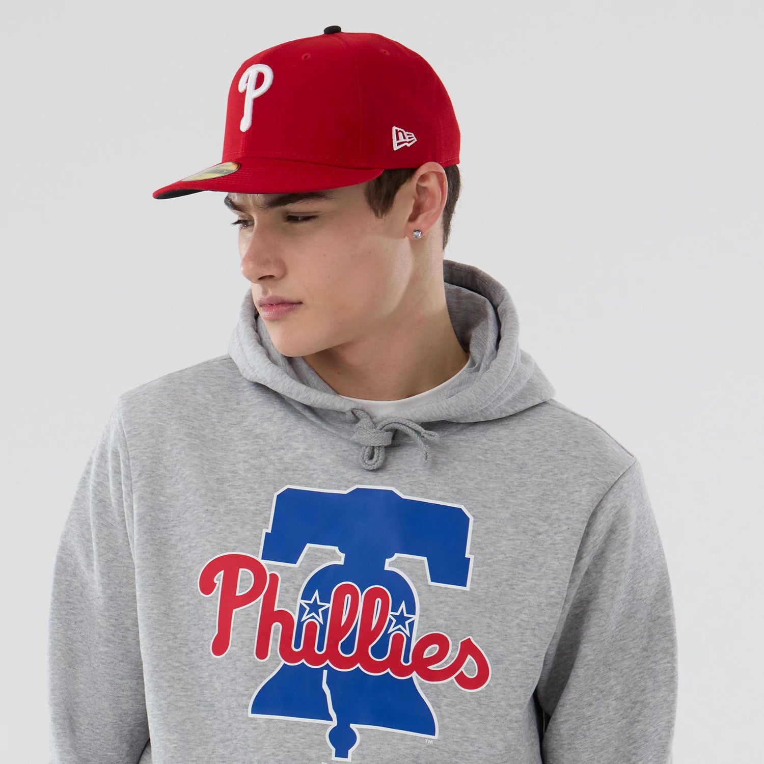The Male model is wearing Philadelphia Phillies MLB Grey Pullover Hoodie 6
