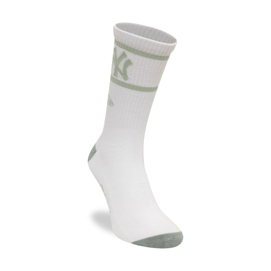 This is a New York Yankees MLB Seasonal White and Green Crew Socks 3