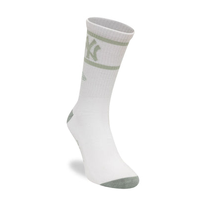 This is a New York Yankees MLB Seasonal White and Green Crew Socks 3