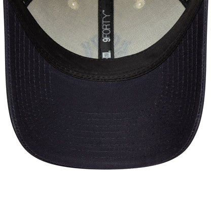 This is a New York Yankees Colour Block Cream 9FORTY Adjustable Cap 5