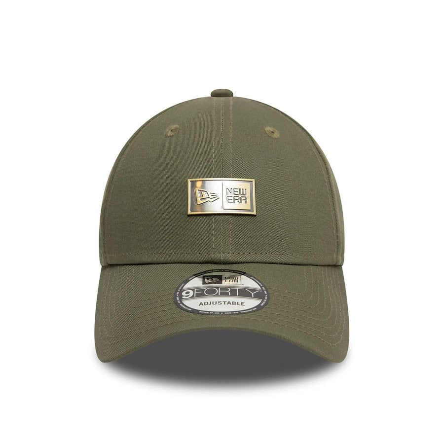This is a New Era Badge Green 9FORTY Adjustable Cap 2
