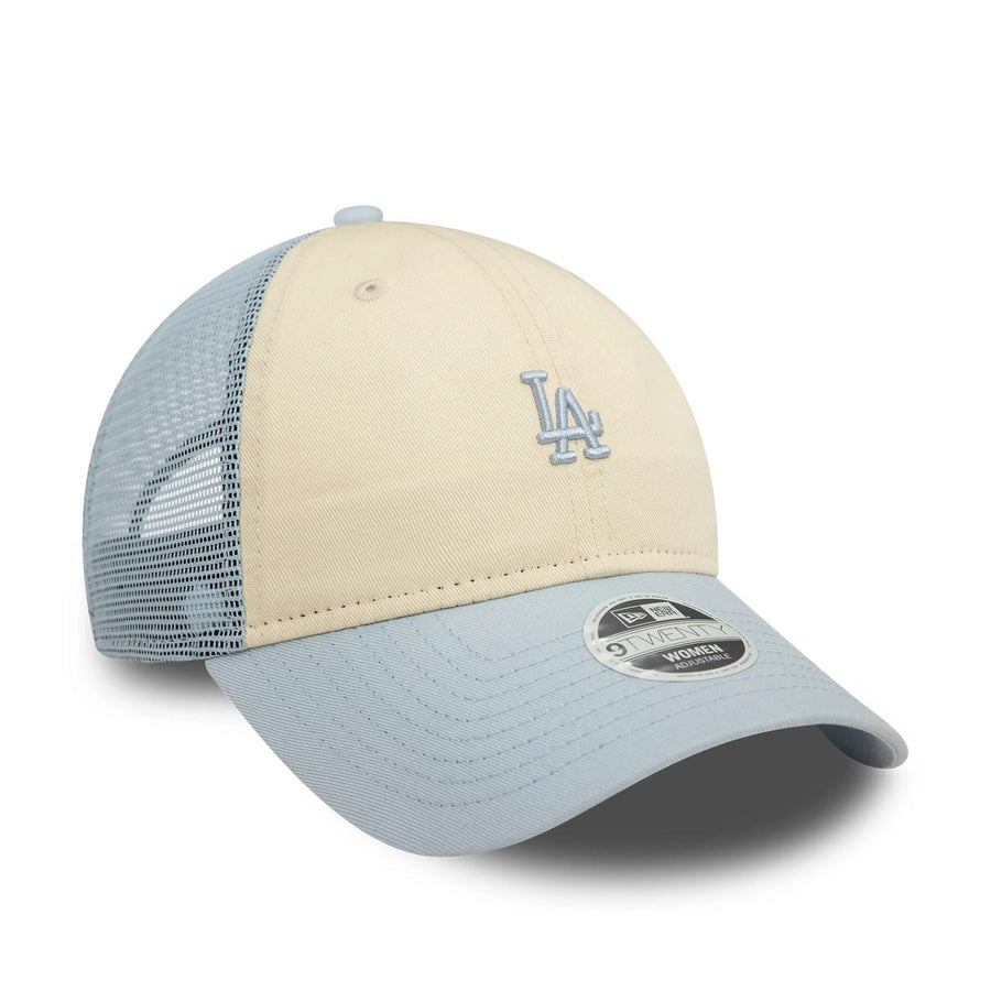 This is a LA Dodgers Womens Pastel Blue 9TWENTY Trucker Adjustable Cap 3