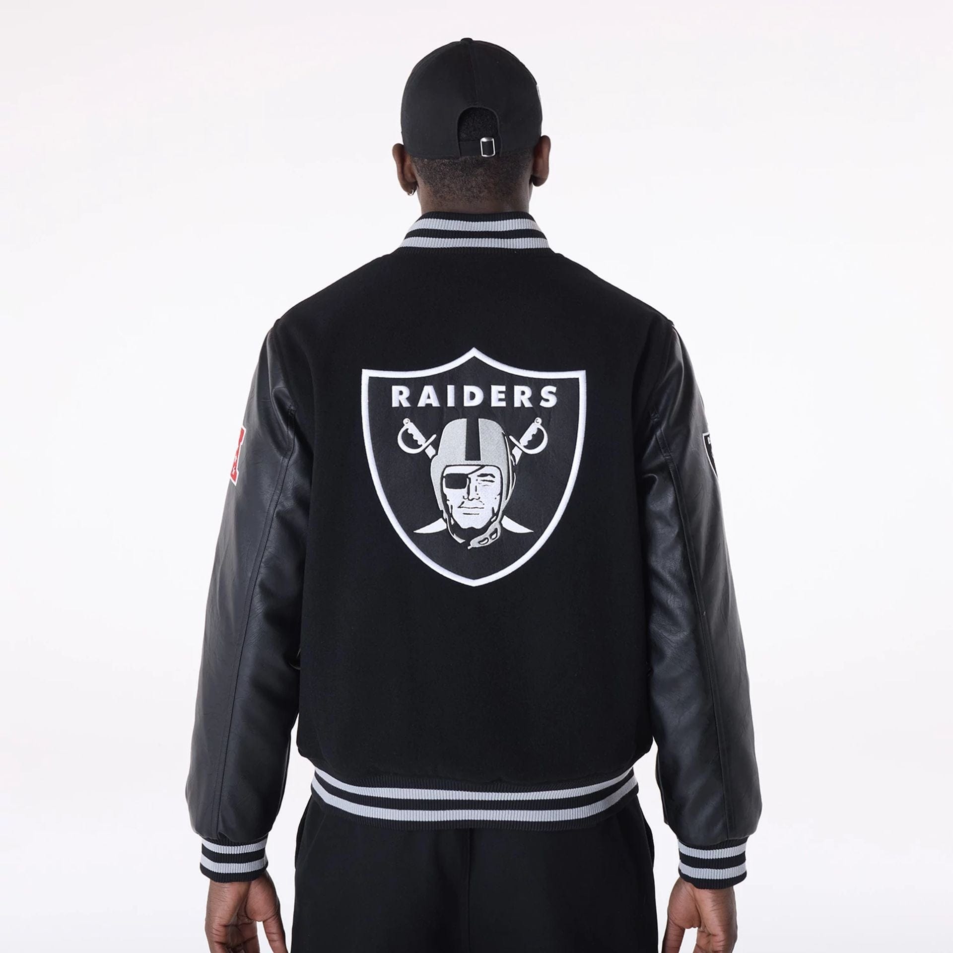NFL Las Vegas Raiders Varsity Jacket NEC EU