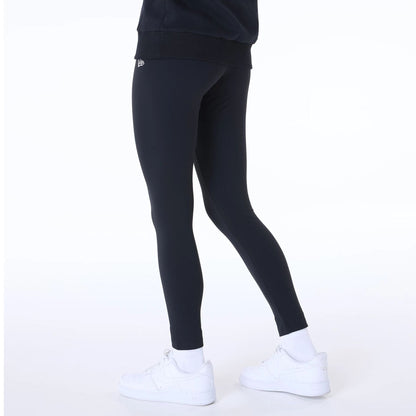 The Female model is wearing New York Yankees Womens MLB League Essential Black Leggings 4