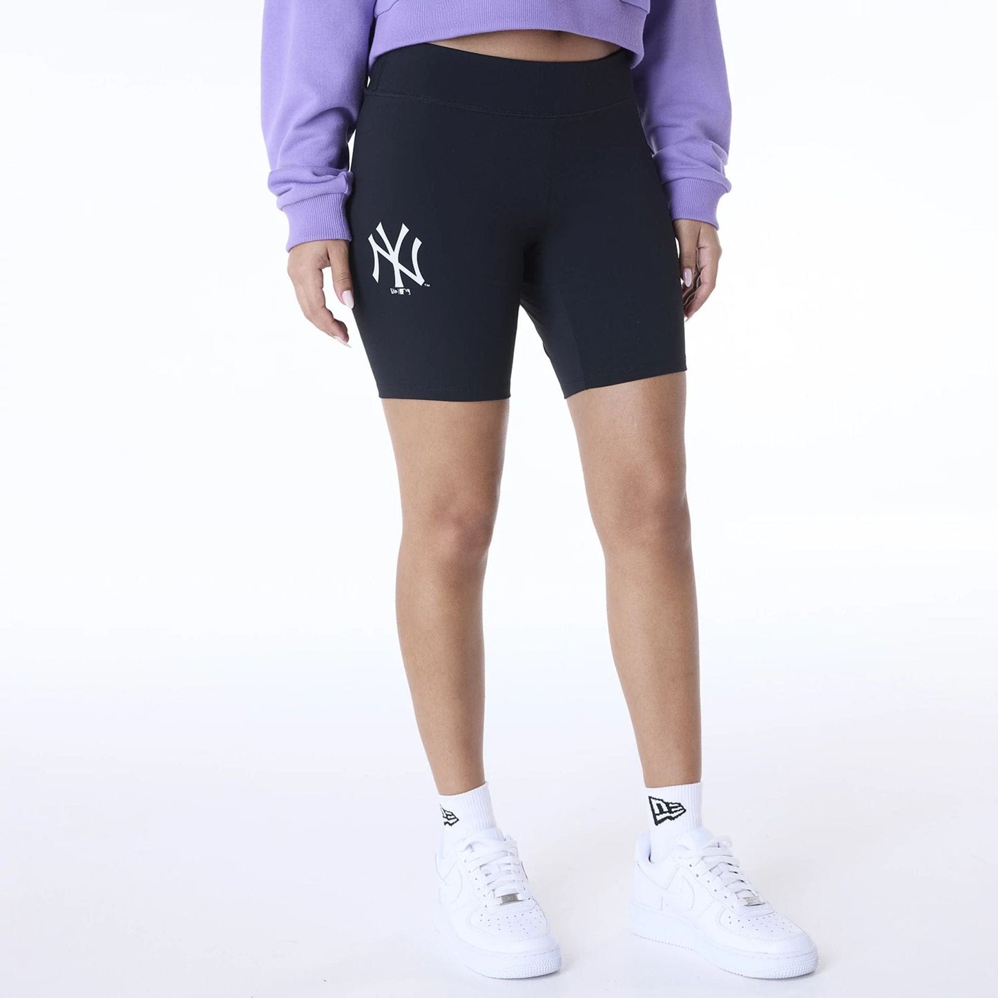 The Female model is wearing New York Yankees Womens MLB League Essential Black Cycling Shorts 1