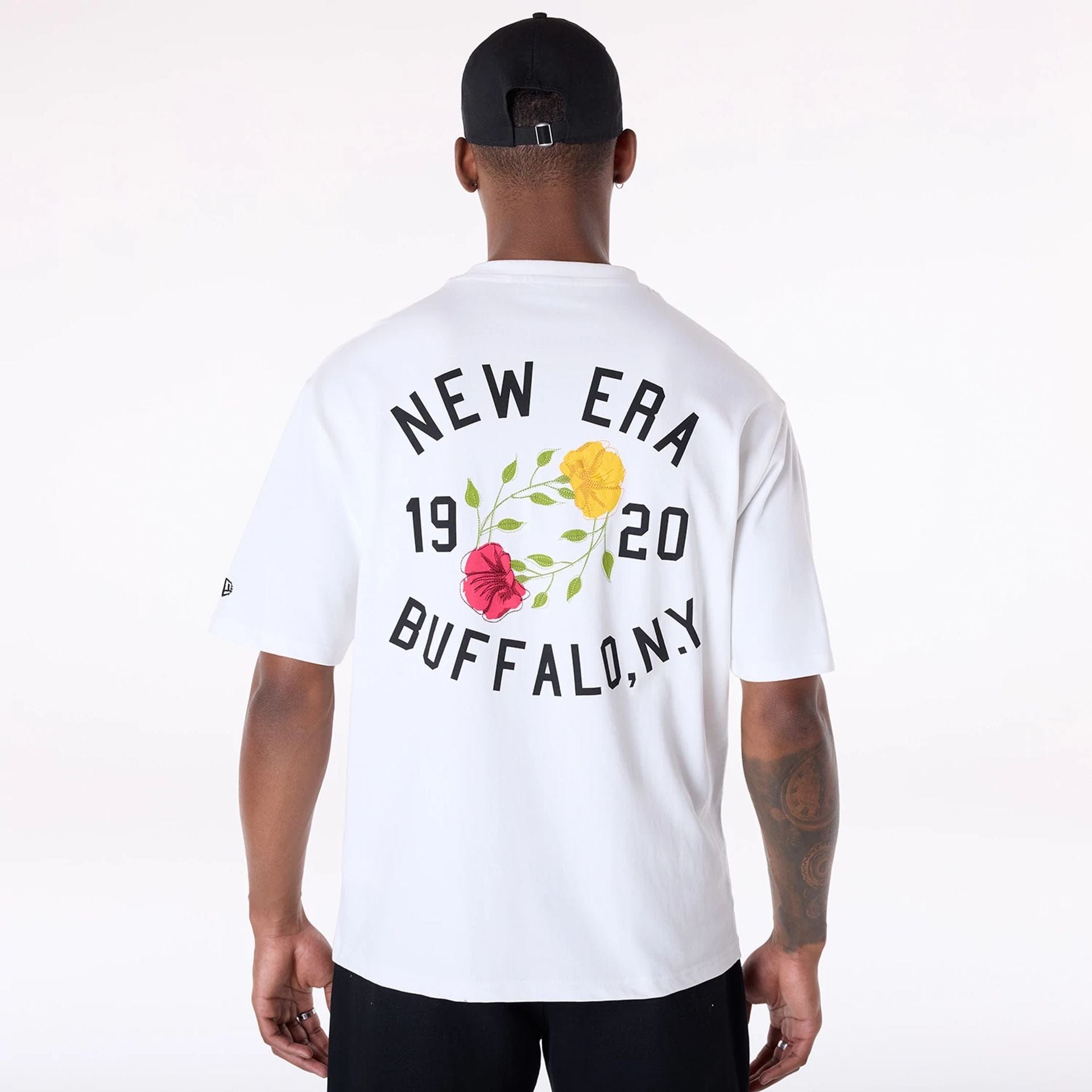 ap studio／NEW ERAのTHE MET BACK LOGO TEE AP STUDIO｜【NEW ERA / ニューエラ】THE MET BACK LOGO TEE