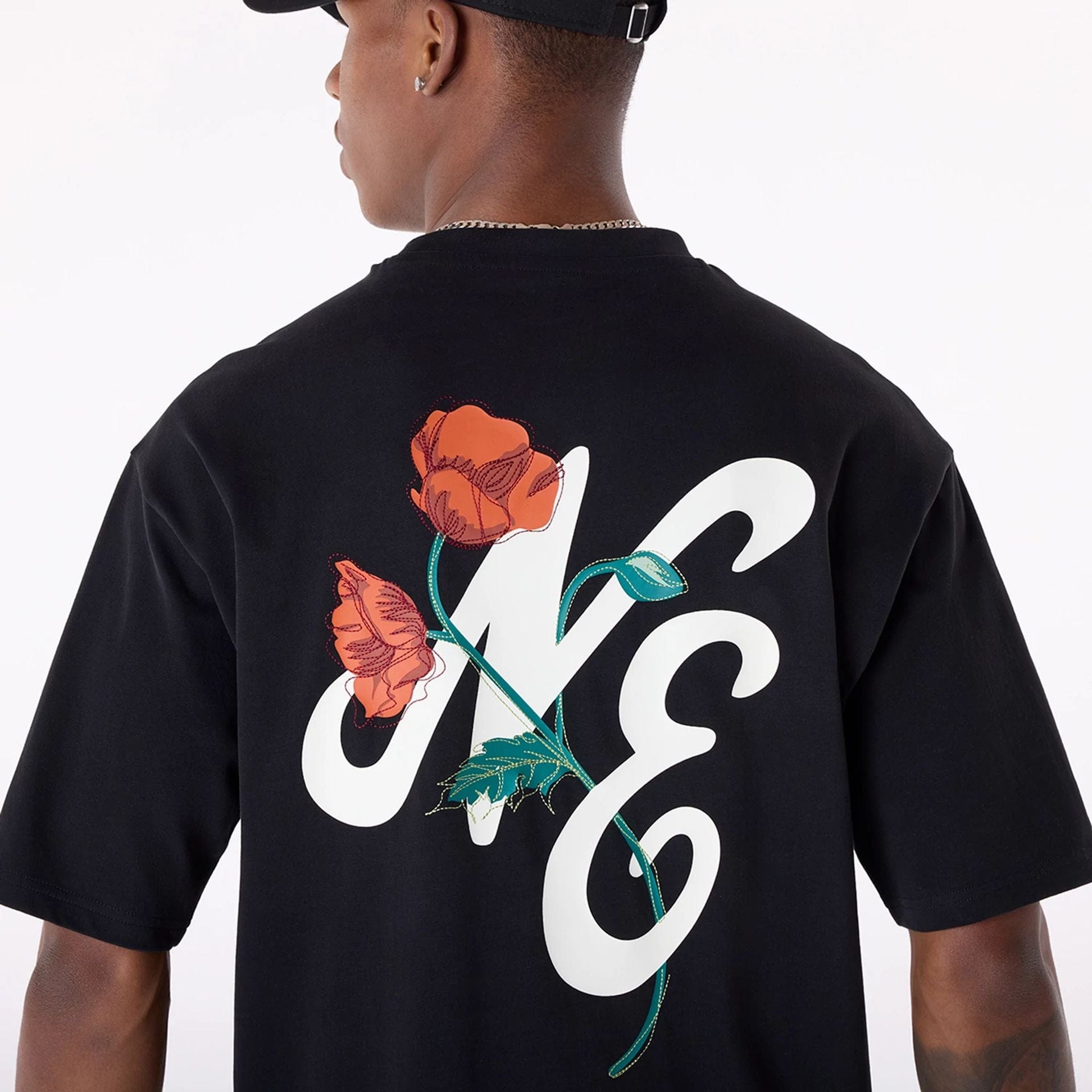 New Era Floral Graphic Black T-Shirt | NEC EU