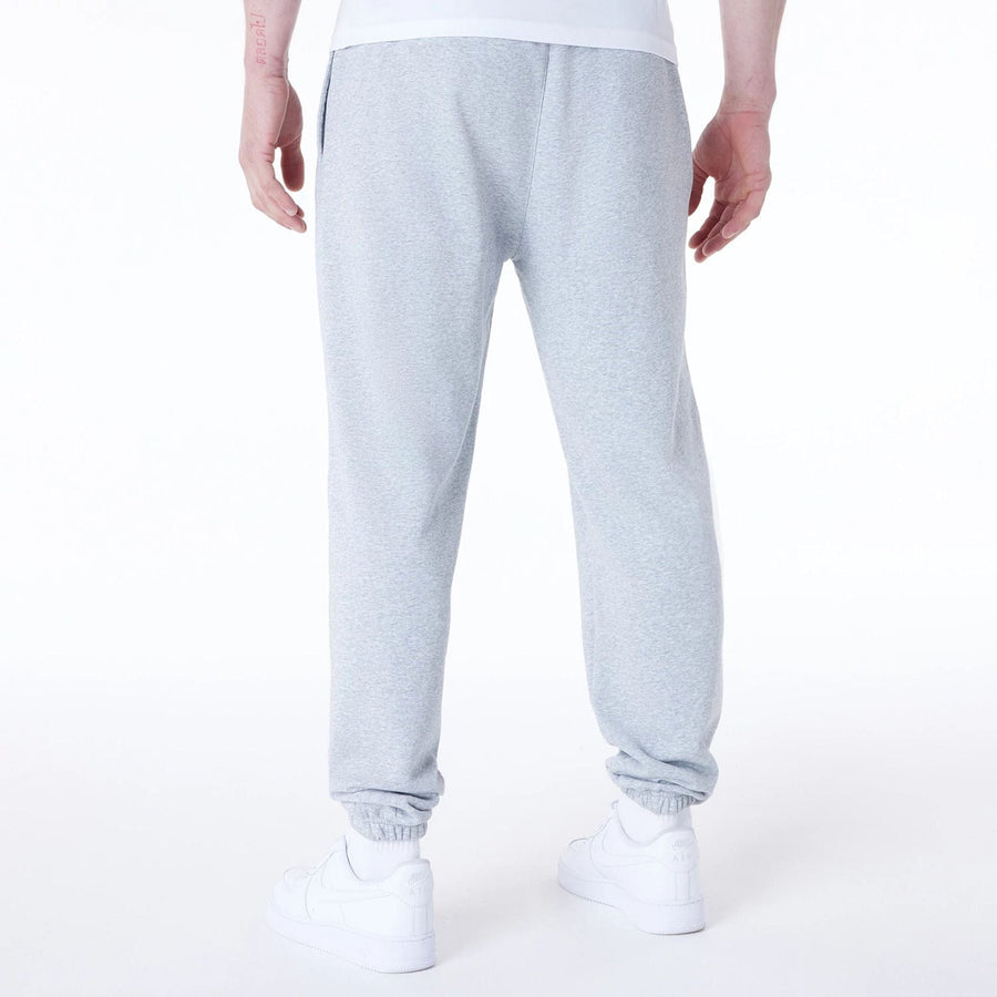 The Male model is wearing Brooklyn Nets NBA League Essential Grey Fleece Joggers 7