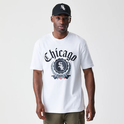 The Male model is wearing Chicago White Sox Throwback Prep White T-Shirt 1