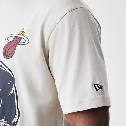 The Male model is wearing Miami Heat Modern Driver Light Beige T-Shirt 4