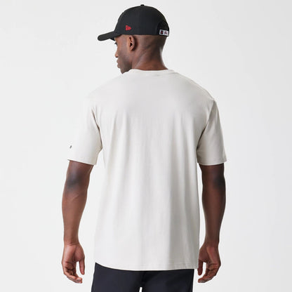 The Male model is wearing Chicago Bulls Modern Driver Light Beige T-Shirt 2