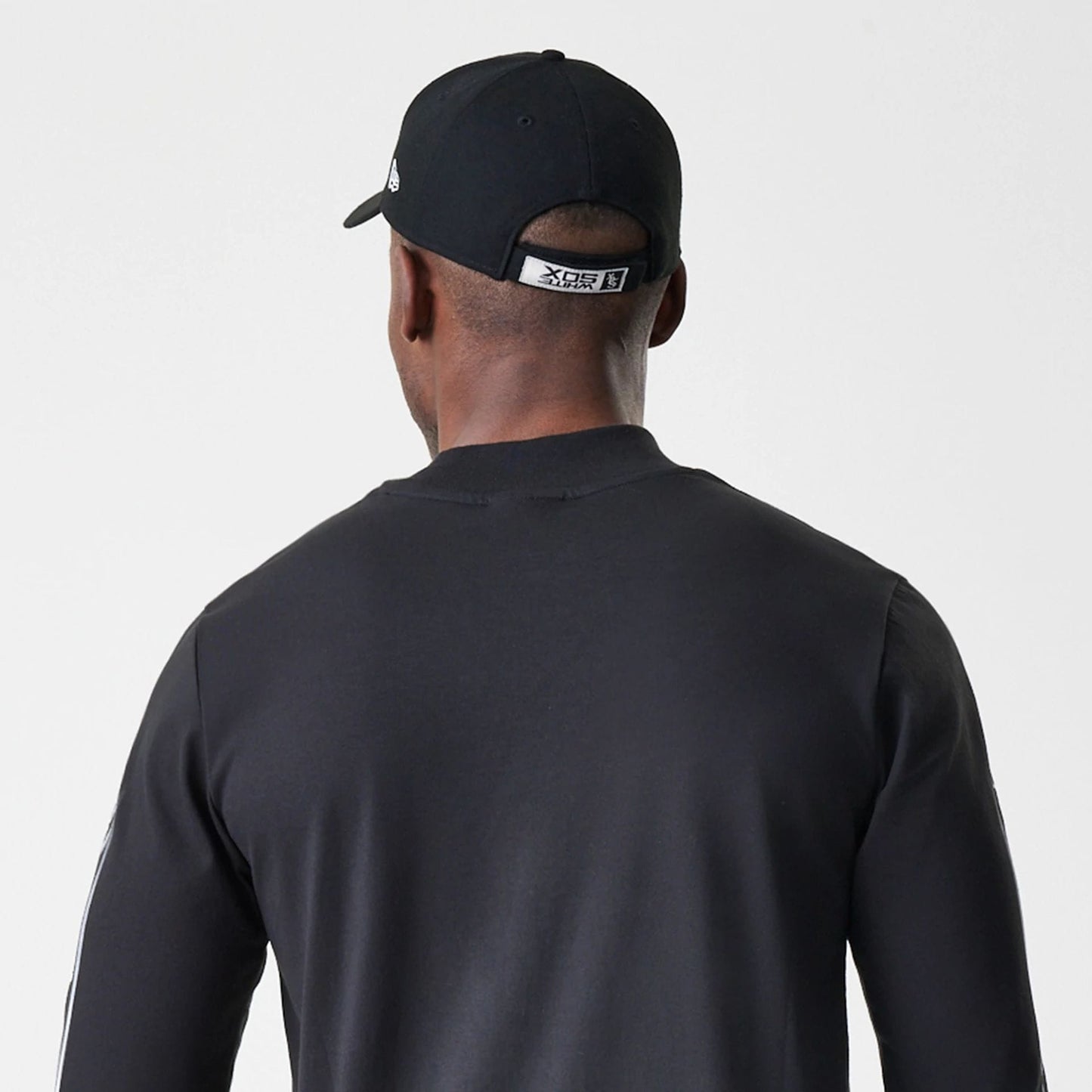 The Male model is wearing Chicago White Sox Modern Driver Black Long Sleeve T-Shirt 6