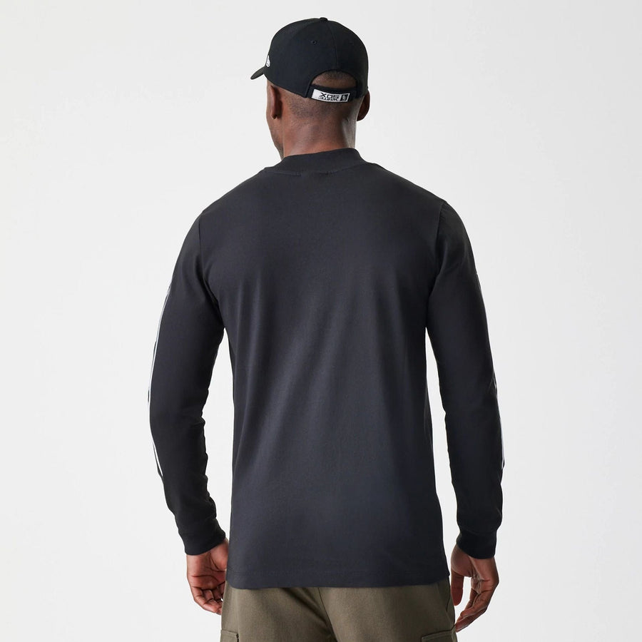 The Male model is wearing Chicago White Sox Modern Driver Black Long Sleeve T-Shirt 4