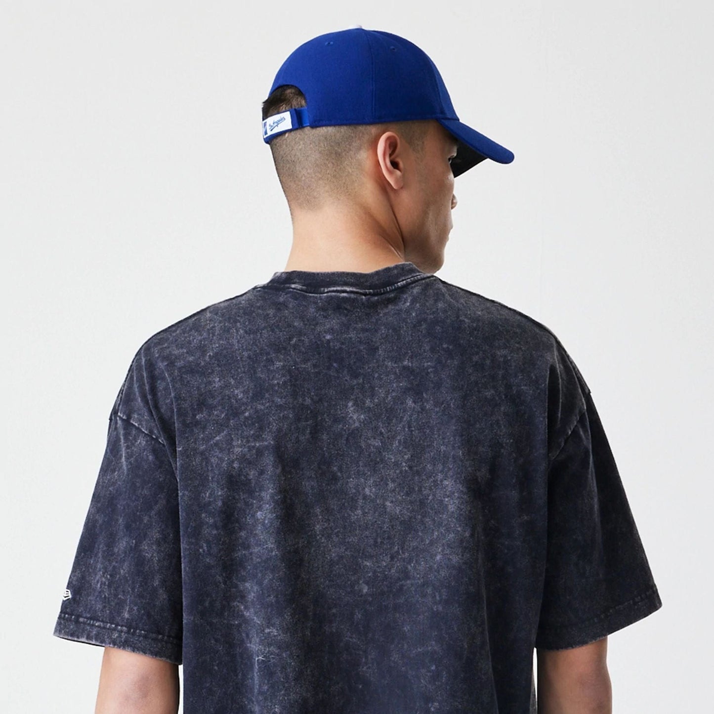 The Male model is wearing LA Dodgers Sport Classic Black T-Shirt 5