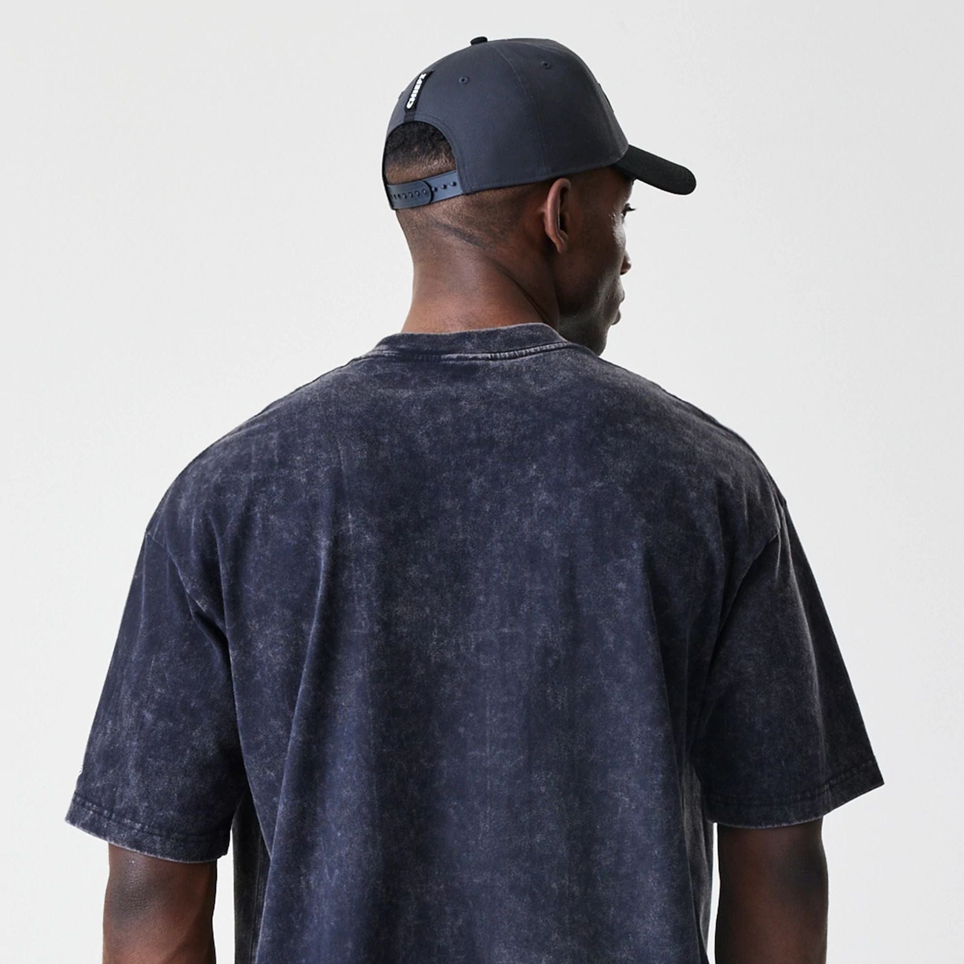 The Male model is wearing Kansas City Chiefs Sport Classic Black T-Shirt 5