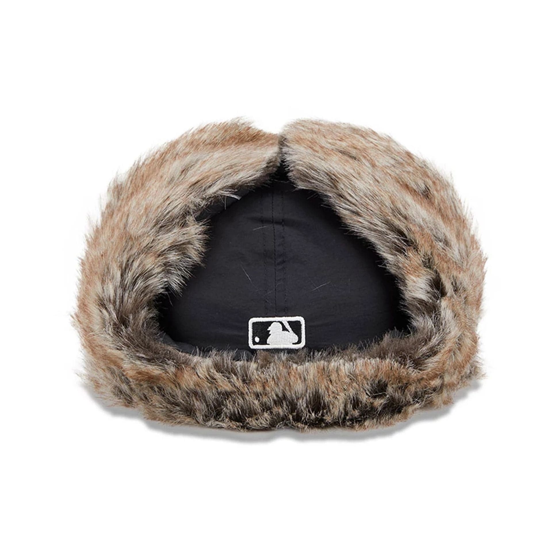 This is a Boston Red Sox Winter Dog Ear Black Retro Crown 59FIFTY Fitted Cap 7