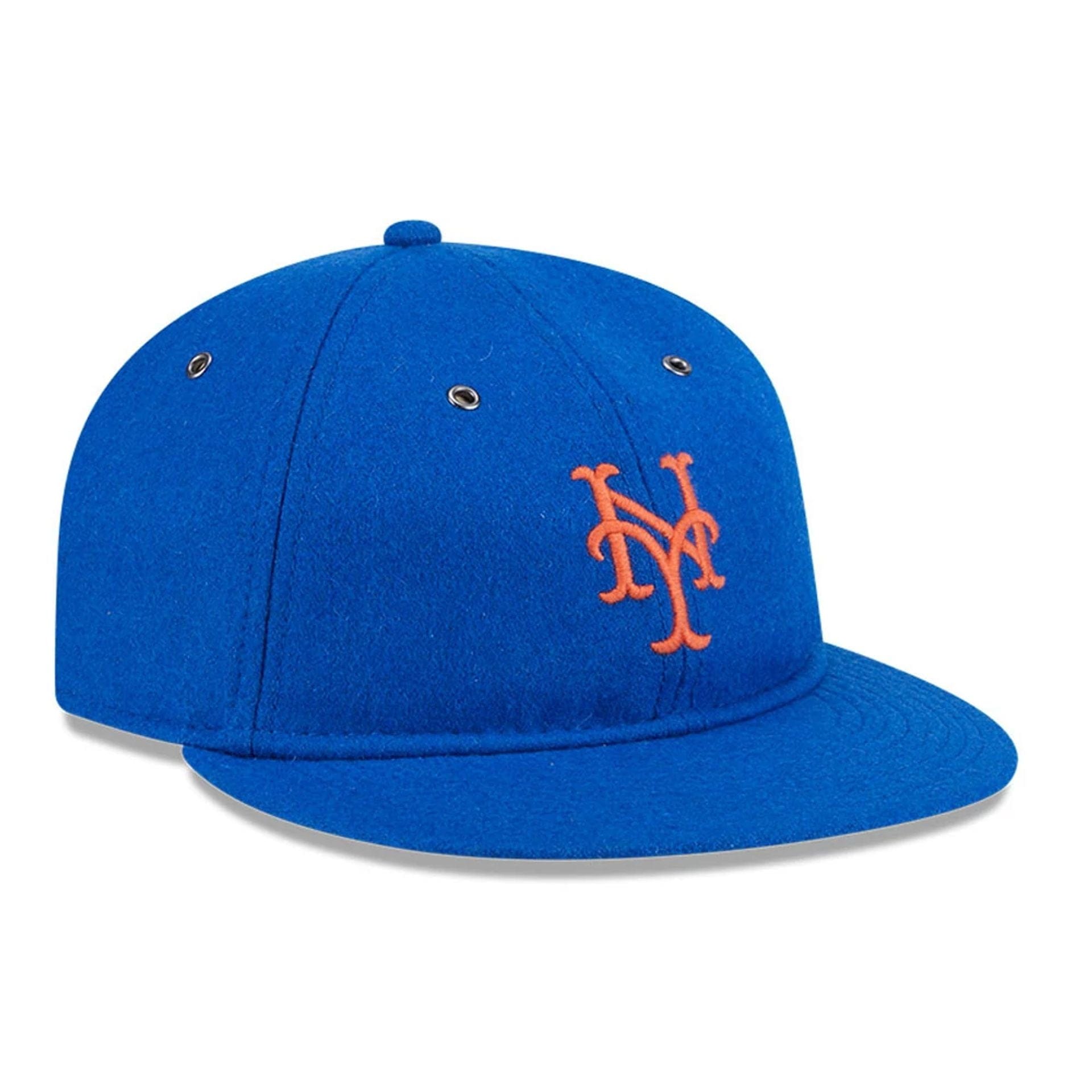 Pictured is this New York Mets MLB Wool Retro Crown 59FIFTY Fitted Cap in blue. 4
