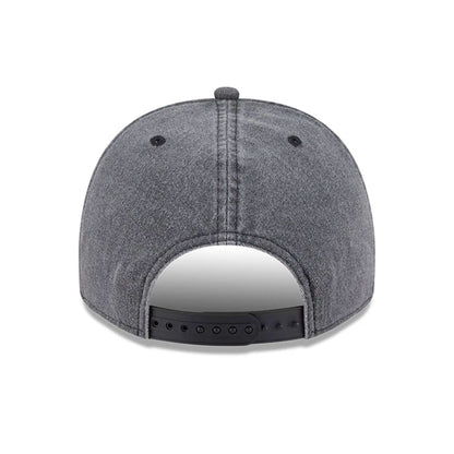 This is a Toronto Maple Leafs NHL Washed Black 9FIFTY A-Frame Adjustable Cap 7