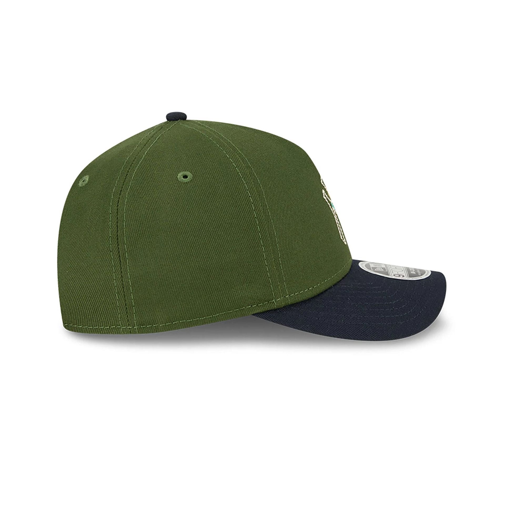 This is a New York Yankees City Feature Dark Green 9FORTY M-Crown A-Frame Adjustable Cap 6