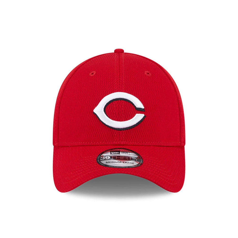 Pictured is this MLB Evergreen Cincinnati Reds 39THIRTY Stretch Fit cap in red. 10