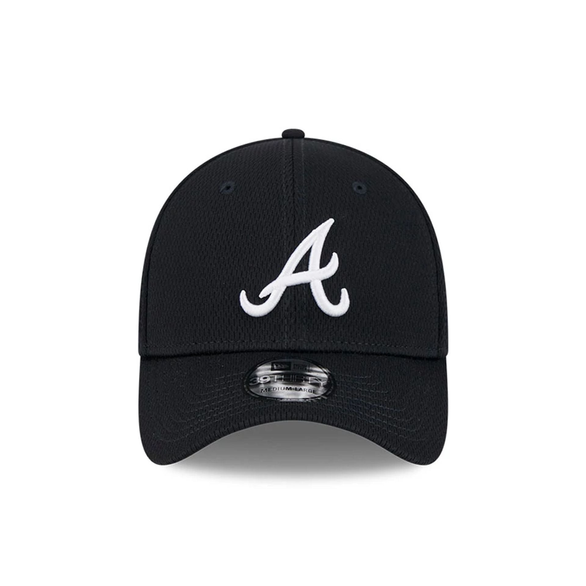 Pictured is this MLB Evergreen Atlanta Braves 39THIRTY Stretch Fit cap in navy. 2