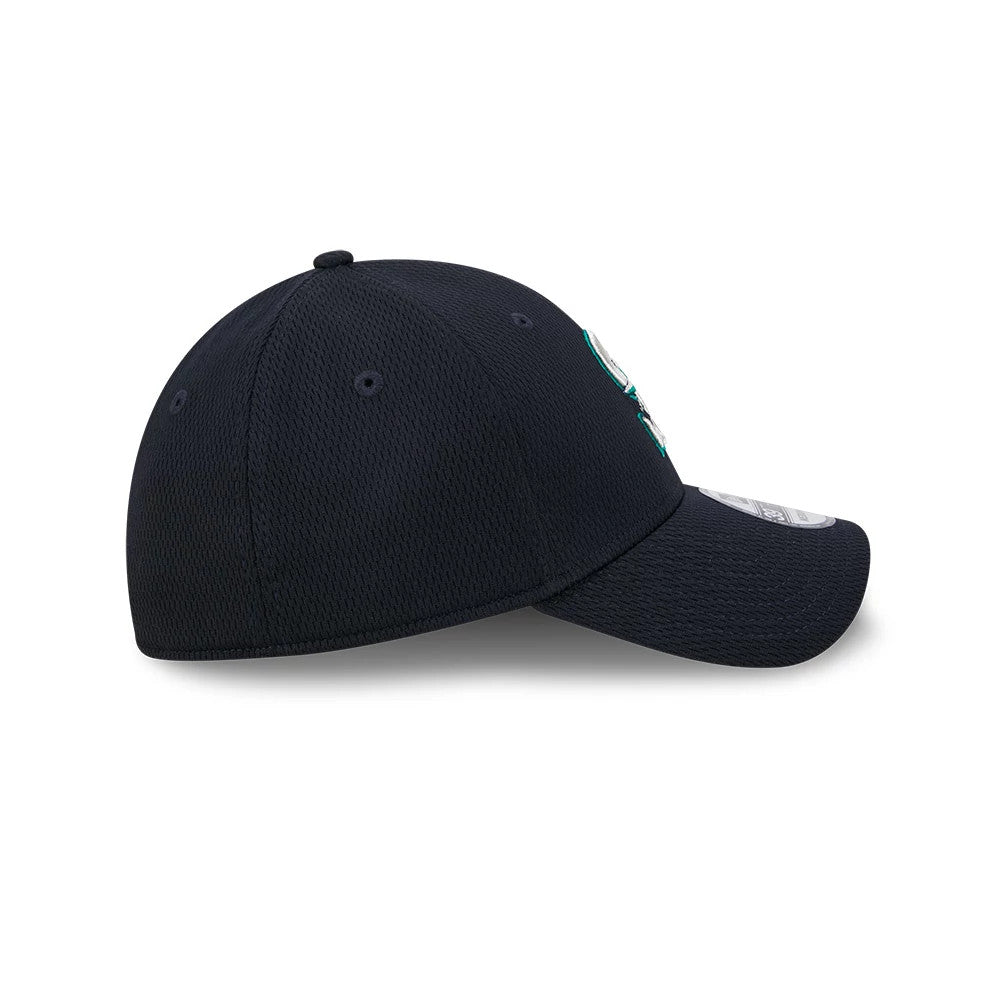 Pictured is this MLB Evergreen Seattle Mariners 39THIRTY Stretch Fit cap in navy. 7