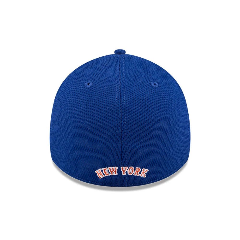 Pictured is this MLB Evergreen New York Mets 39THIRTY Stretch Fit cap in blue. 4