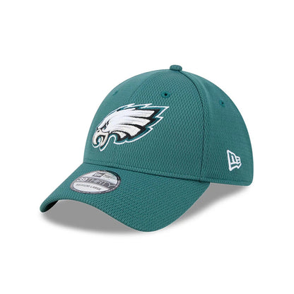 Pictured is this NFL Evergreen Philadelphia Eagles 39THIRTY Stretch Fit cap in dark green. 1