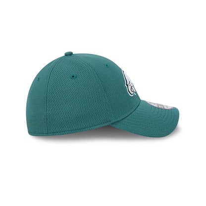 Pictured is this NFL Evergreen Philadelphia Eagles 39THIRTY Stretch Fit cap in dark green. 5