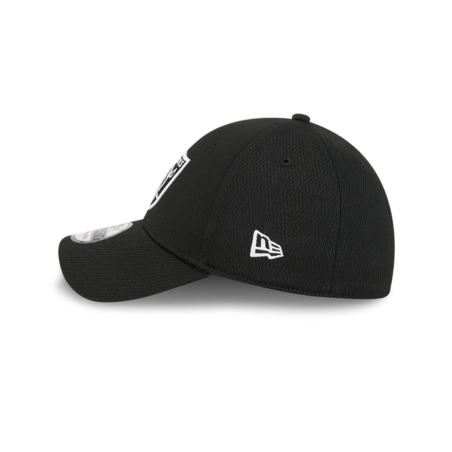 Pictured is this NFL Evergreen Las Vegas Raiders 39THIRTY Stretch Fit cap in black. 5