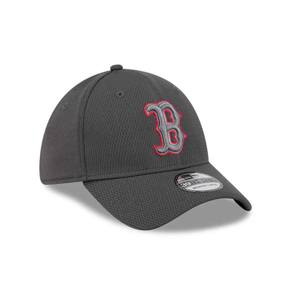 Pictured is this MLB Evergreen Boston Red Sox 39THIRTY Stretch Fit cap in dark grey. 3
