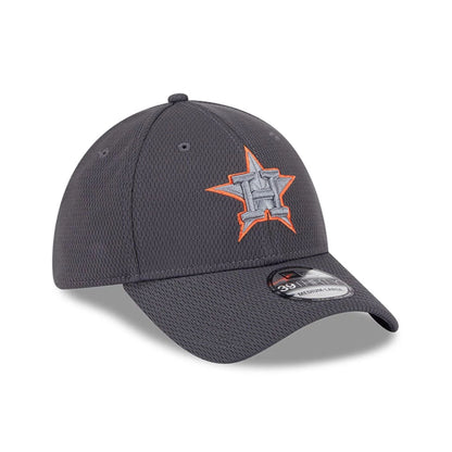 Pictured is this MLB Evergreen Houston Astros 39THIRTY Stretch Fit cap in dark grey. 3