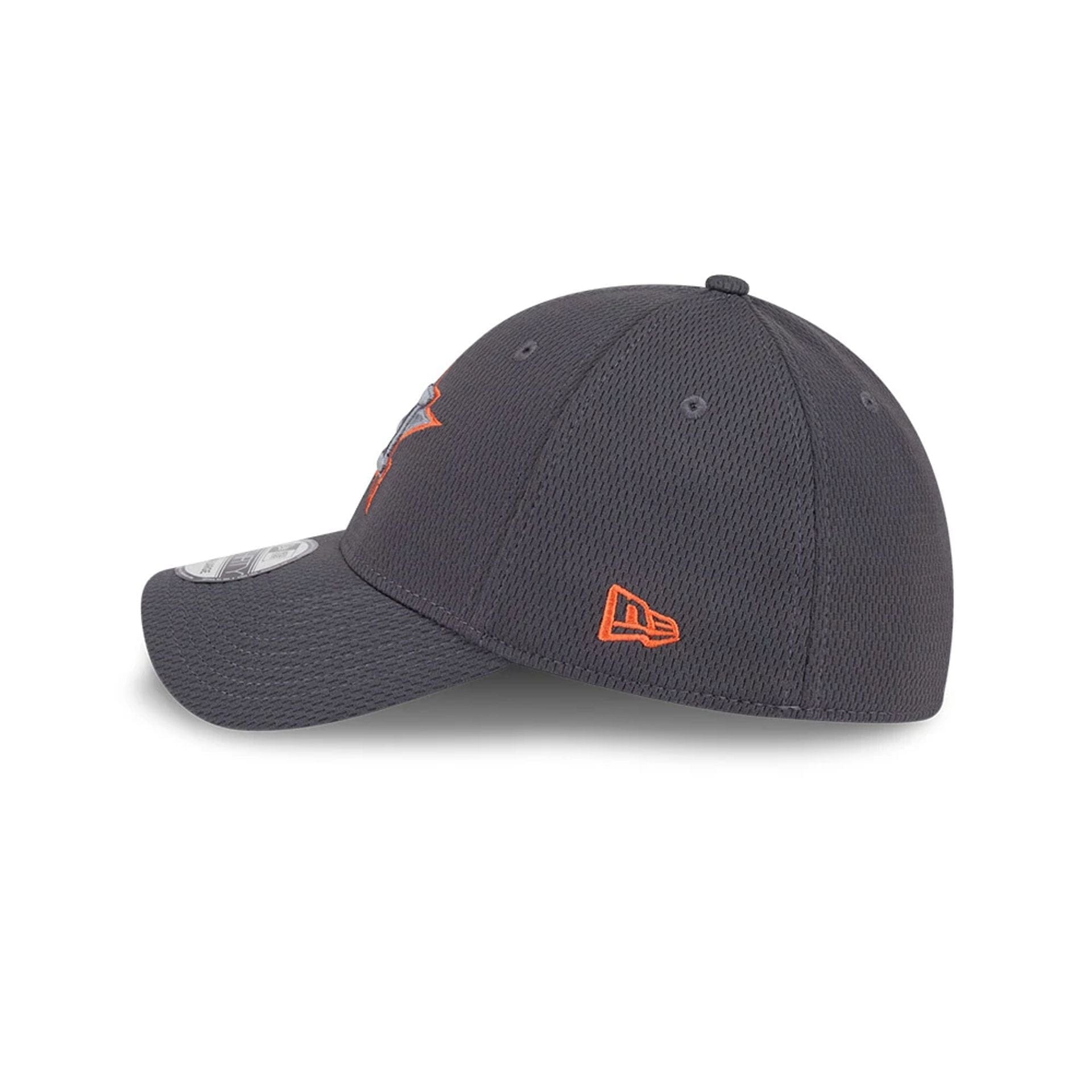 Pictured is this MLB Evergreen Houston Astros 39THIRTY Stretch Fit cap in dark grey. 5