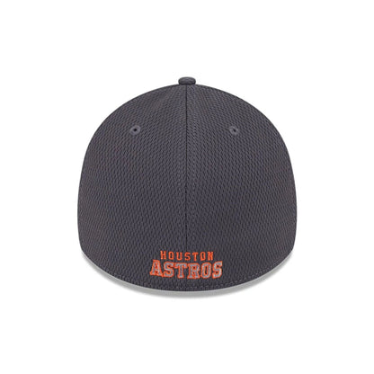 Pictured is this MLB Evergreen Houston Astros 39THIRTY Stretch Fit cap in dark grey. 4