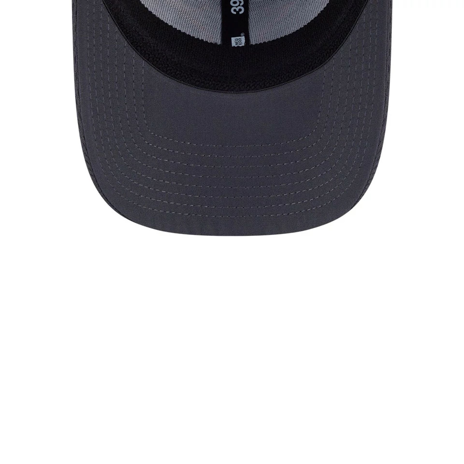 Pictured is this MLB Evergreen Houston Astros 39THIRTY Stretch Fit cap in dark grey. 7