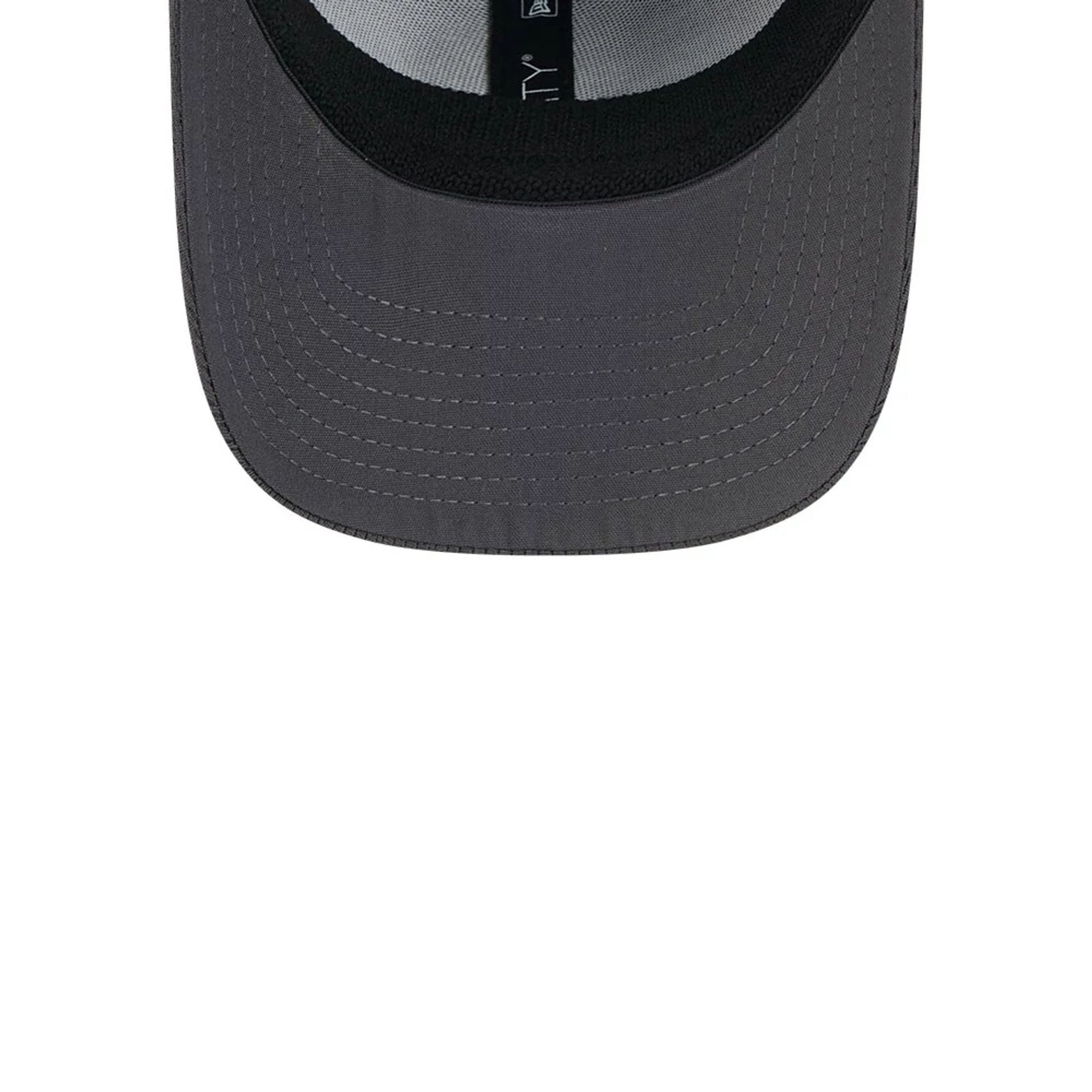 Pictured is this MLB Evergreen Detroit Tigers 39THIRTY Stretch Fit cap in dark grey. 7