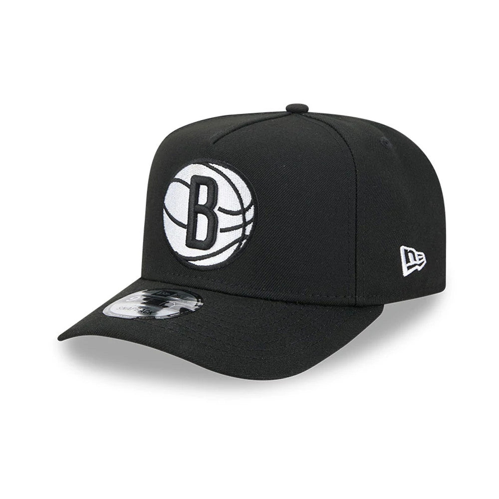 Pictured is this NBA Evergreen Brooklyn Nets 9FIFTY A-Frame Snapback cap in black. 4