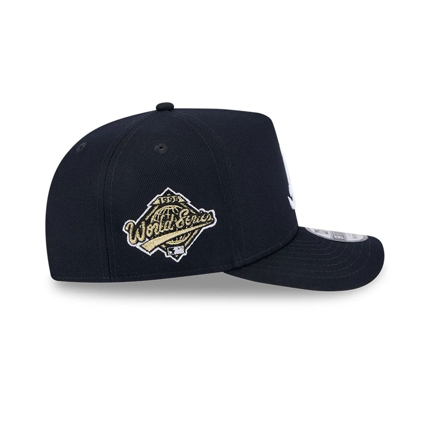 Pictured is this MLB Evergreen Atlanta Braves 9FIFTY A-Frame Snapback cap in navy. 5