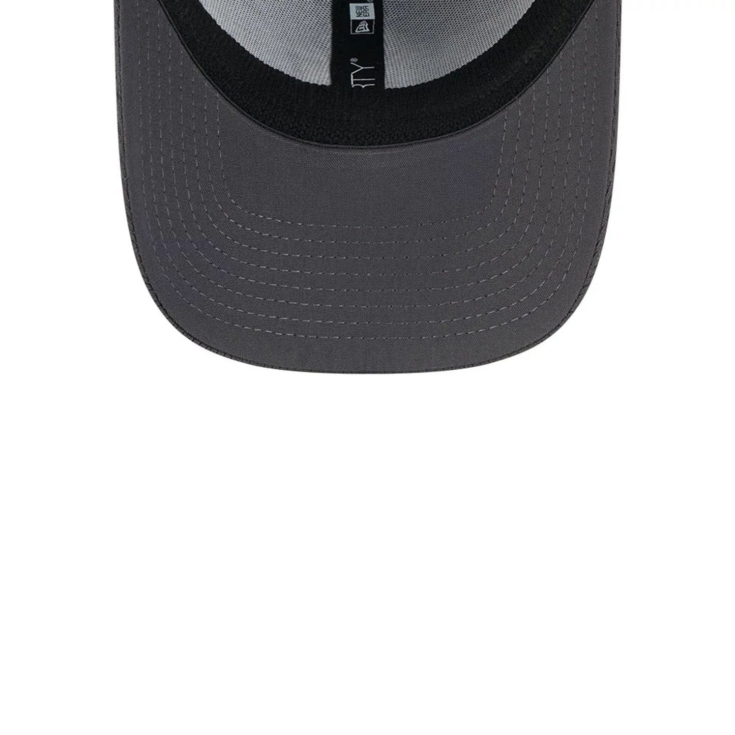 Pictured is this MLB Evergreen New York Yankees 39THIRTY Stretch Fit cap in dark grey. 7