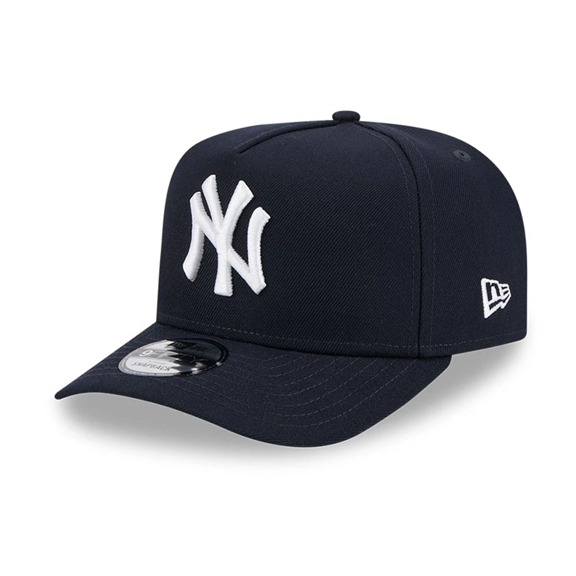 Pictured is this MLB Evergreen New York Yankees 9FIFTY A-Frame Snapback cap in navy. 4
