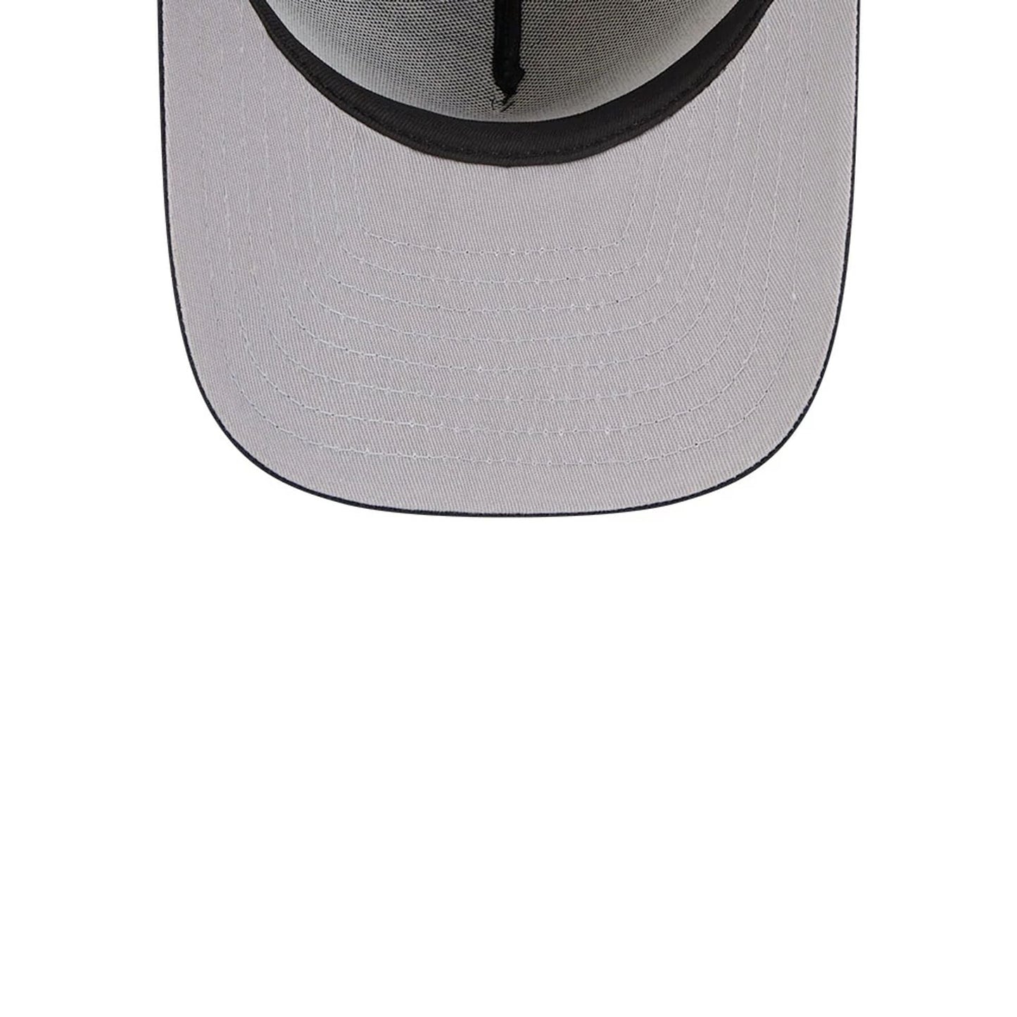 Pictured is this MLB Evergreen Seattle Mariners 9FIFTY A-Frame Snapback cap in navy. 2